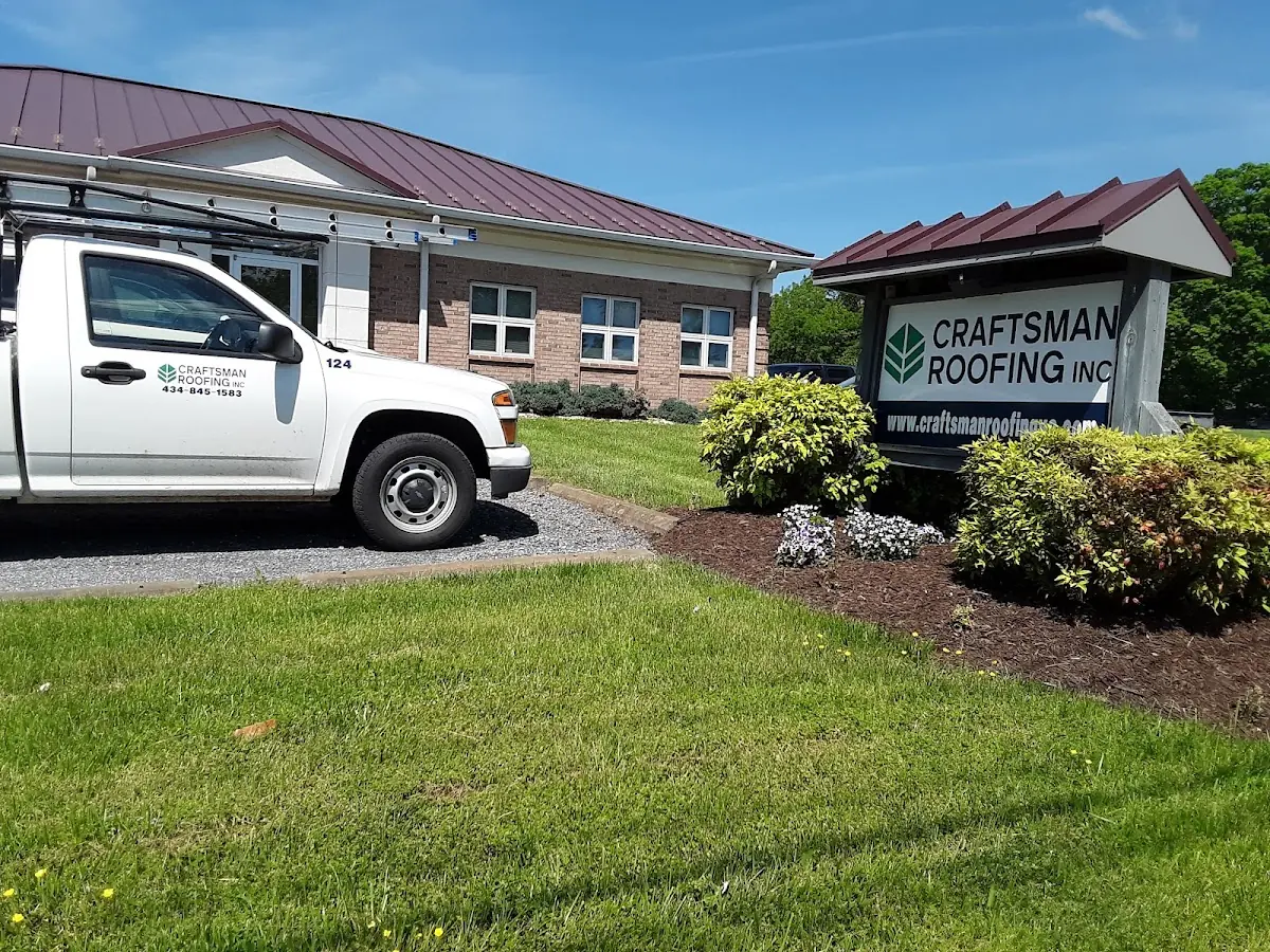 Quality Ice Dam Removal by experienced craftsmen in Walnut Bottom